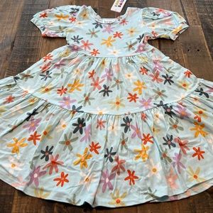 Dot Dot Smile size 3/4, 5/6 or 7 girls daisy Tier dress new